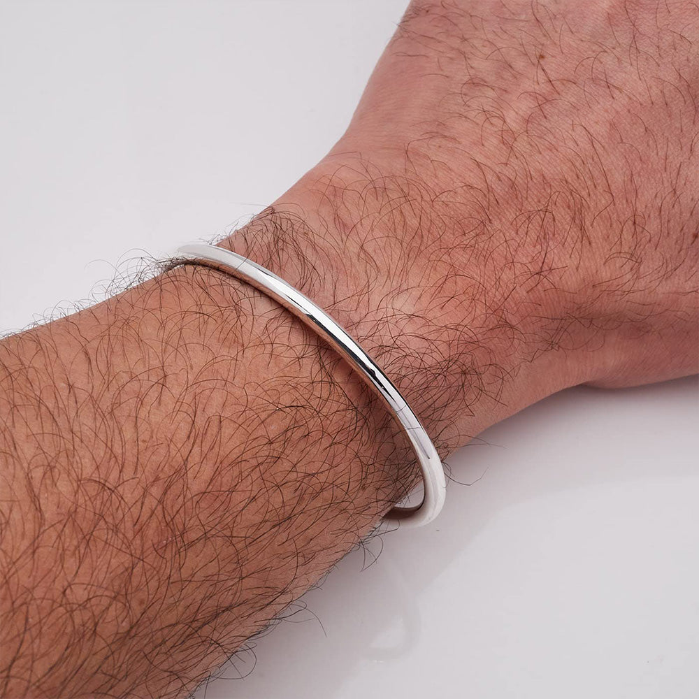 Beautiful Men's Plain 925 Sterling Silver Torque Bangle